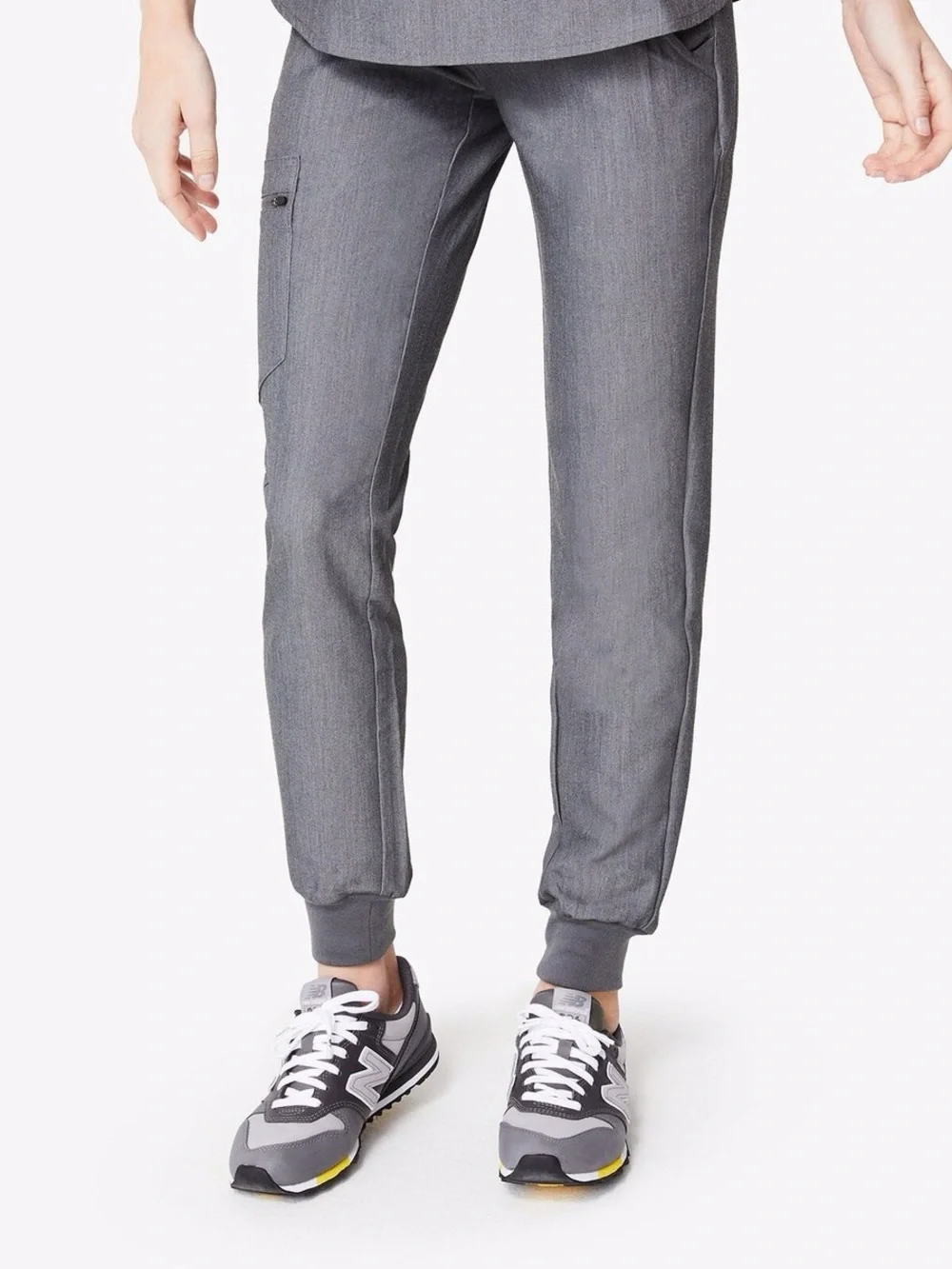 Figs Women’s Zamora Charcoal Drawstring Joggers Small